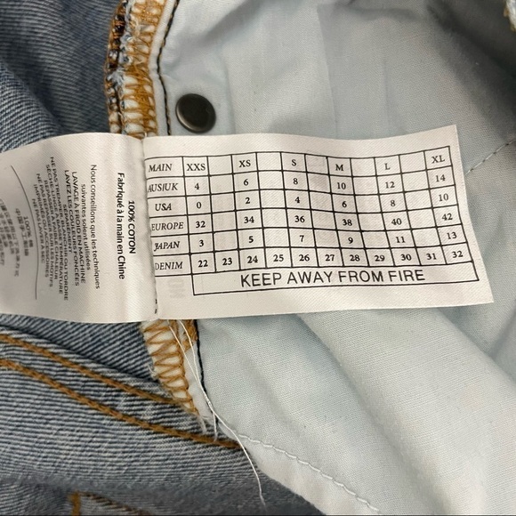 One Teaspoon Lonely Boys Jeans, Rigid, Low Waist Extremely Distressed, Size 0 - Picture 9 of 11